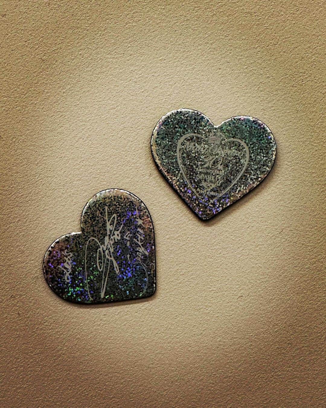 Ju-kenのインスタグラム：「Maki’s Pick🤍🤍  #大黒摩季 #sparkletour #picks #ゲット！」