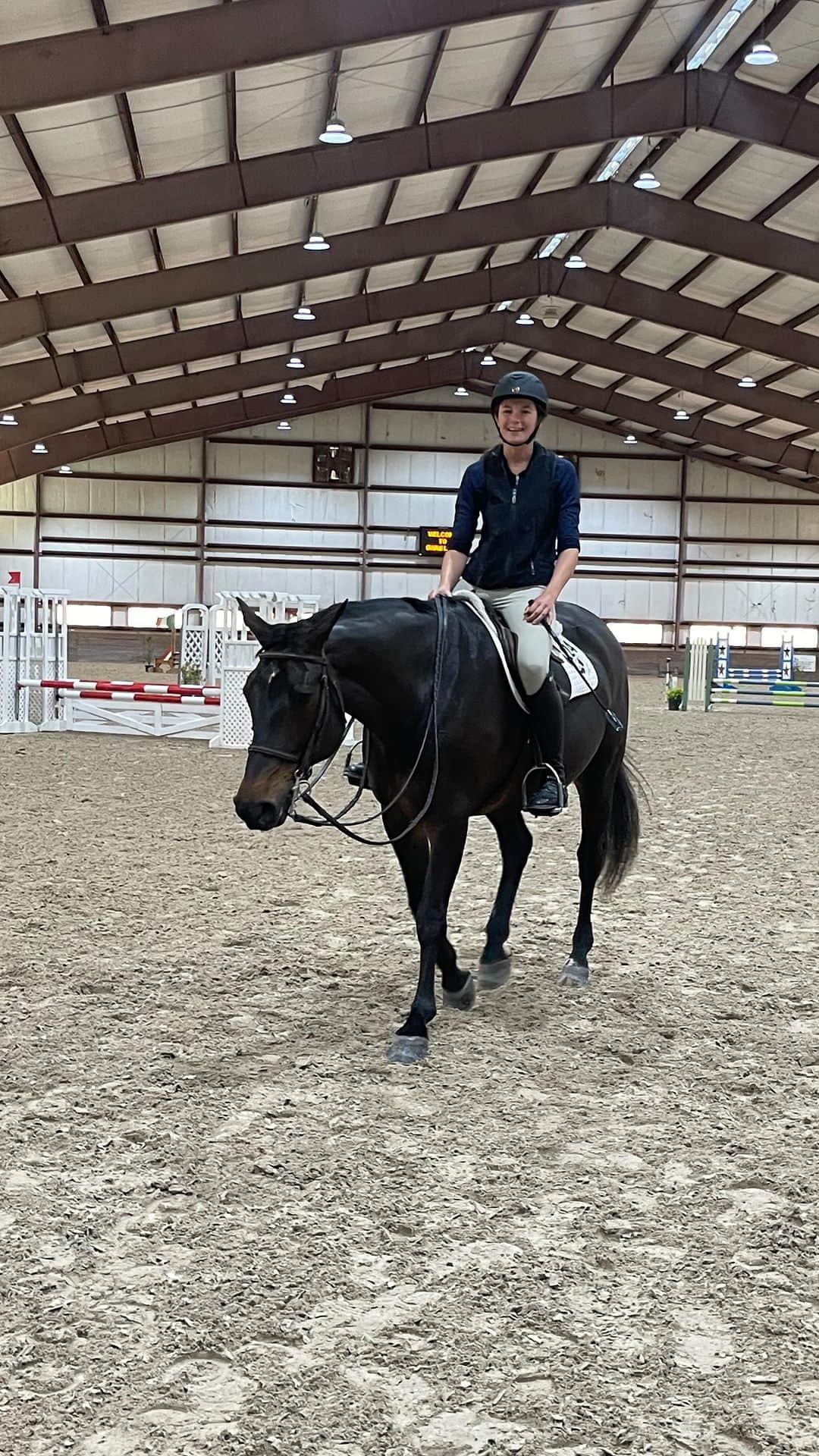 ブリジット・マルコムのインスタグラム：「Feeling pretty stoked to have just done my first 70cm jumpers show (clear in the speed, and had one rail in the other trip) after 1.5 years of riding and 9 months of jumping! ❤️🥲 #showjumping」