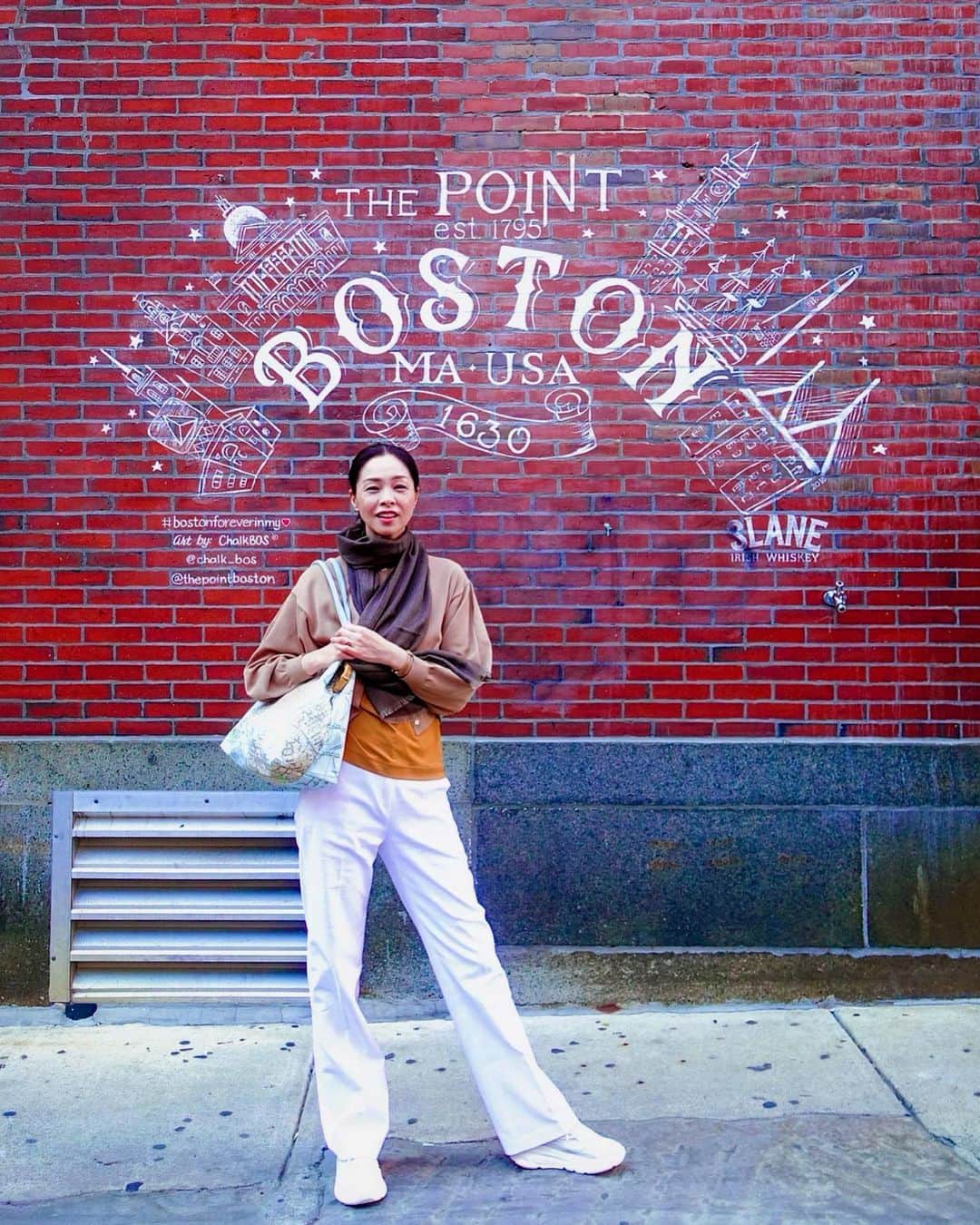 川原亜矢子さんのインスタグラム写真 - (川原亜矢子Instagram)「ボストニアンのように… #boston #massachusetts #northend #trip #ボストン #散歩」5月15日 3時25分 - ayakokawahara