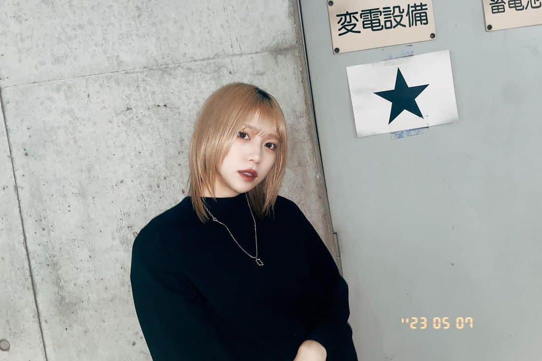 茂木忍のインスタグラム：「★」