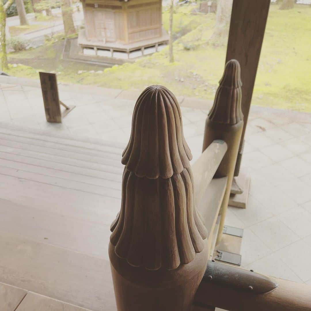 池田鉄洋のインスタグラム：「と、溶けてるっ！」