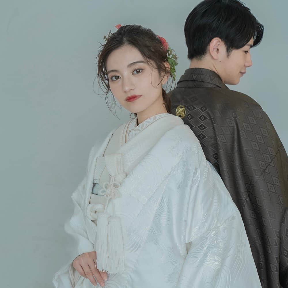 CLAIREのインスタグラム：「6月16日クレール品川シーサイド店オープン✨ 基本料金無料のオープニングキャンペーンも開催。  住所：〒140-0004 東京都品川区 南品川3-6-22 ラ･メゾン・ド3622 2階 TEL：050-1867-4812 営業時間：9:00 ‐ 18:00 ※火曜・木曜定休（祝日を除く）  #クレールブライダルスタジオ #フォトウェディング #結婚式準備 #プレ花嫁 #卒花嫁 #和装ヘア #和装前撮り #前撮り #写真で結婚式 #白無垢 #着物 #ウェディングドレス #結婚写真 #結婚準備 #日本中のプレ花嫁さんと繋がりたい#ウエディングフォト #フォトウエディング #2023春婚 #2023夏婚 #2023秋婚 #都内ウエディングフォト」