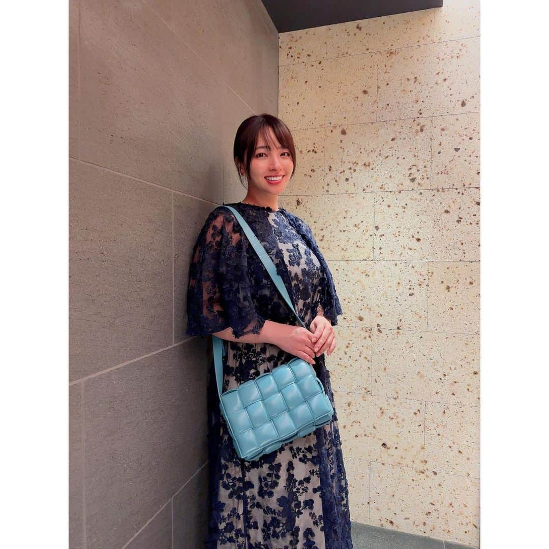 水崎綾女さんのインスタグラム写真 - (水崎綾女Instagram)「👗 @akte_official  👜 @newbottega   #akte #アクテ #ootd #outfit #fashion #dress #👗」5月14日 19時59分 - misakiayame