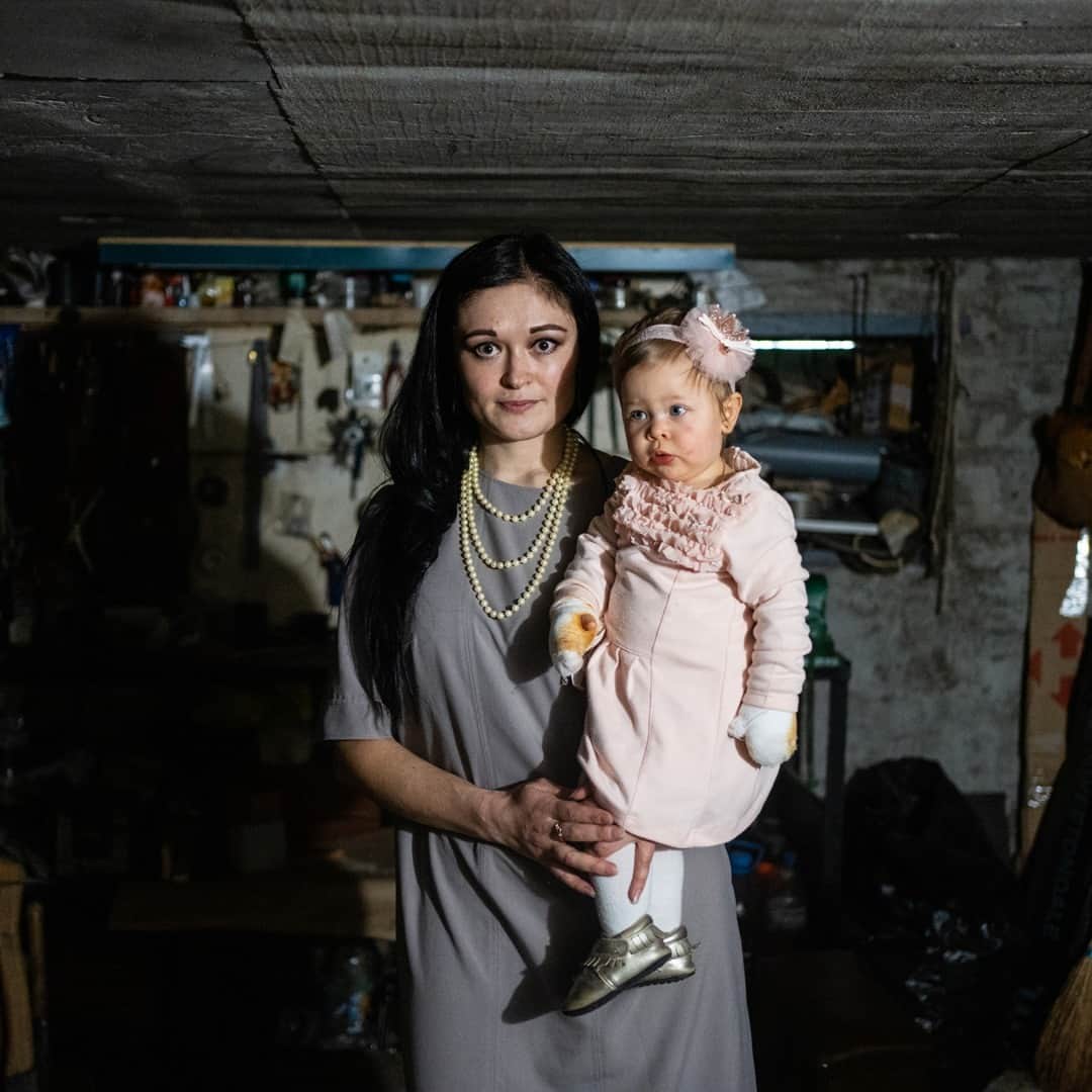 TIME Magazineのインスタグラム：「Today, Ukraine marks its second Mother’s Day since Russia’s full-scale invasion began.   For many families, the day will be less of a celebration than a reminder of what war has wrought: death, destruction, and separated families. For the Ukrainian women who became mothers during the war, it is all they have ever known.  Nina gave birth to her daughter Yulia in a hospital corridor.  Kateryna gave birth to her daughter Sofia in a bunker.  Olena Mokhonko has helped deliver as many as 70 babies a month since the war began last year.  Read more at the link in our bio. Photographs by Serhii Korovayny (@serhiikorovayny)—UNFPA Ukraine」