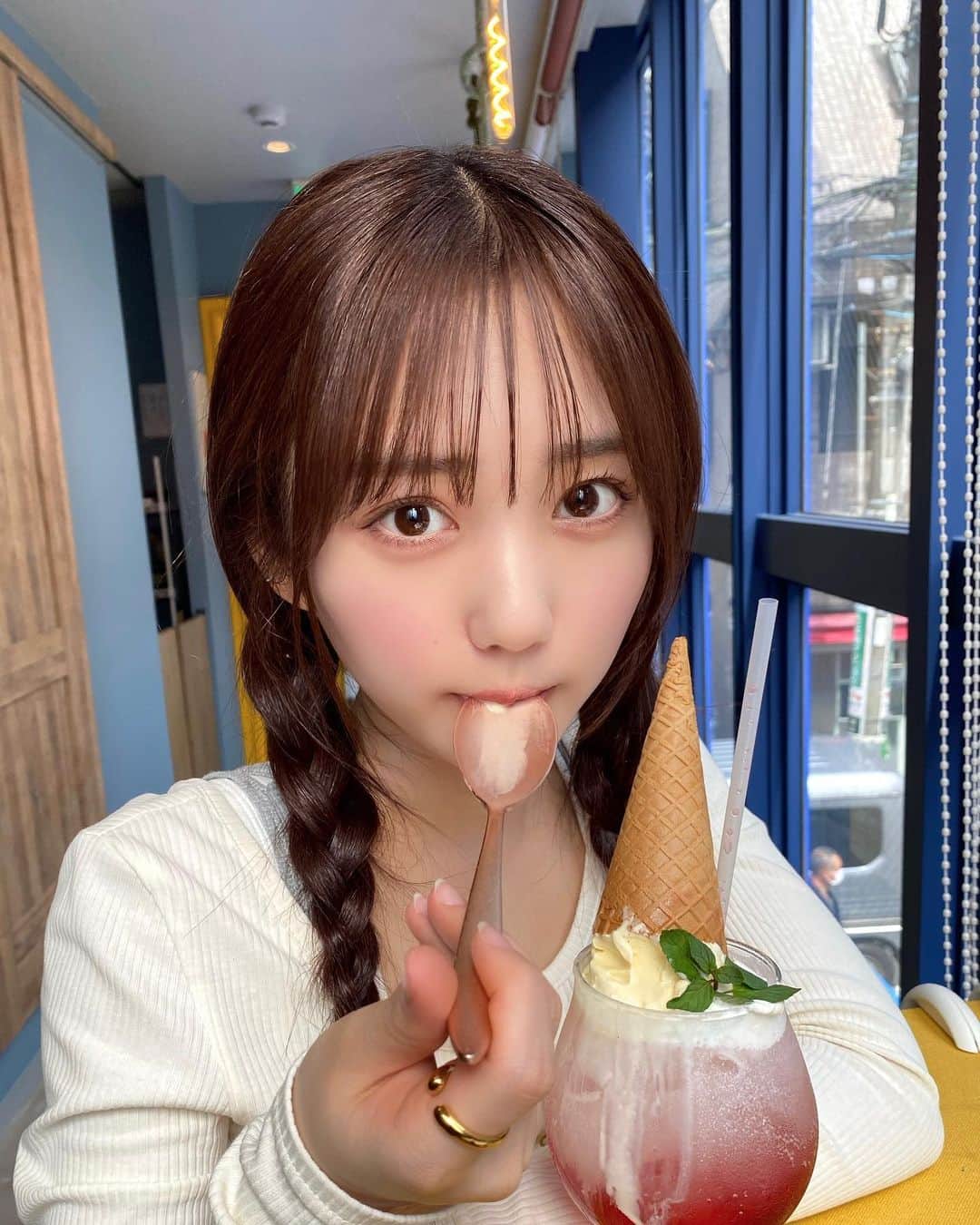 田島櫻子のインスタグラム：「アイスの時期きた🍨🩷」