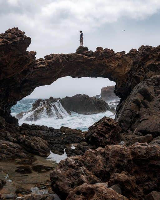 9GAGさんのインスタグラム写真 - (9GAGInstagram)「Can you identify these 🌉? Follow @voyaged to travel virtually around the 🌍✈️ - 📷 @tiffpenguin  - #voyaged #9gag #travel #bridges」5月14日 20時30分 - 9gag