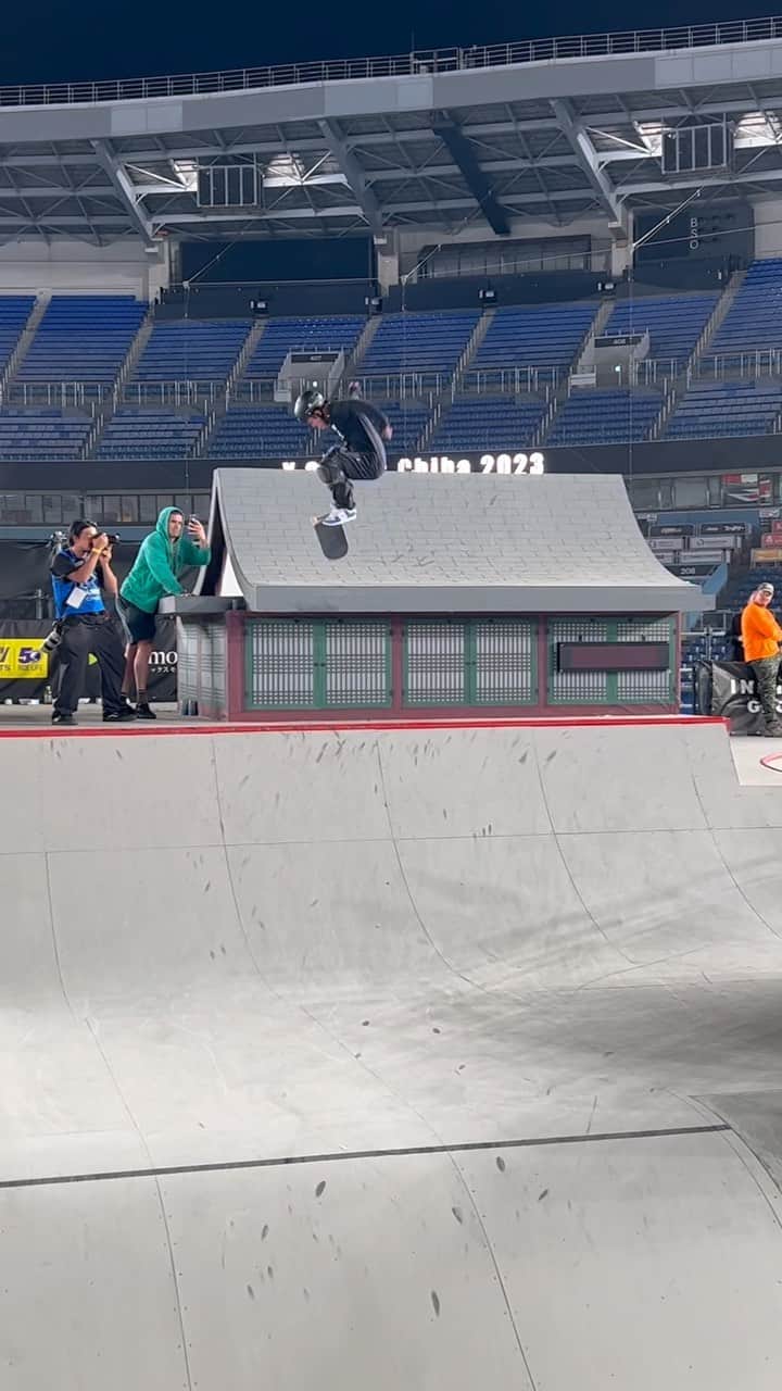 笹岡建介のインスタグラム：「thank you🔥🔥 @xgamesjapan  @xgames   📷@claykreiner @kazukitatemoto   @dcshoes_japan @dorcus_tbs  @stance_japan @skullcandyjapan @independenttrucks @187killerpads @triple8nyc  #dcshoesjapan #dcshoes #skullcandyjapan #avex #independenttrucks #triforce_k #hi_5 #dorcus_tbs #6556skateboarding #showgekiskateboards #13mind#make___#skate#skateboard #instagood #skatecrunch #skatecrunchmag#xgames #2023 #chiba #japan#instagram」