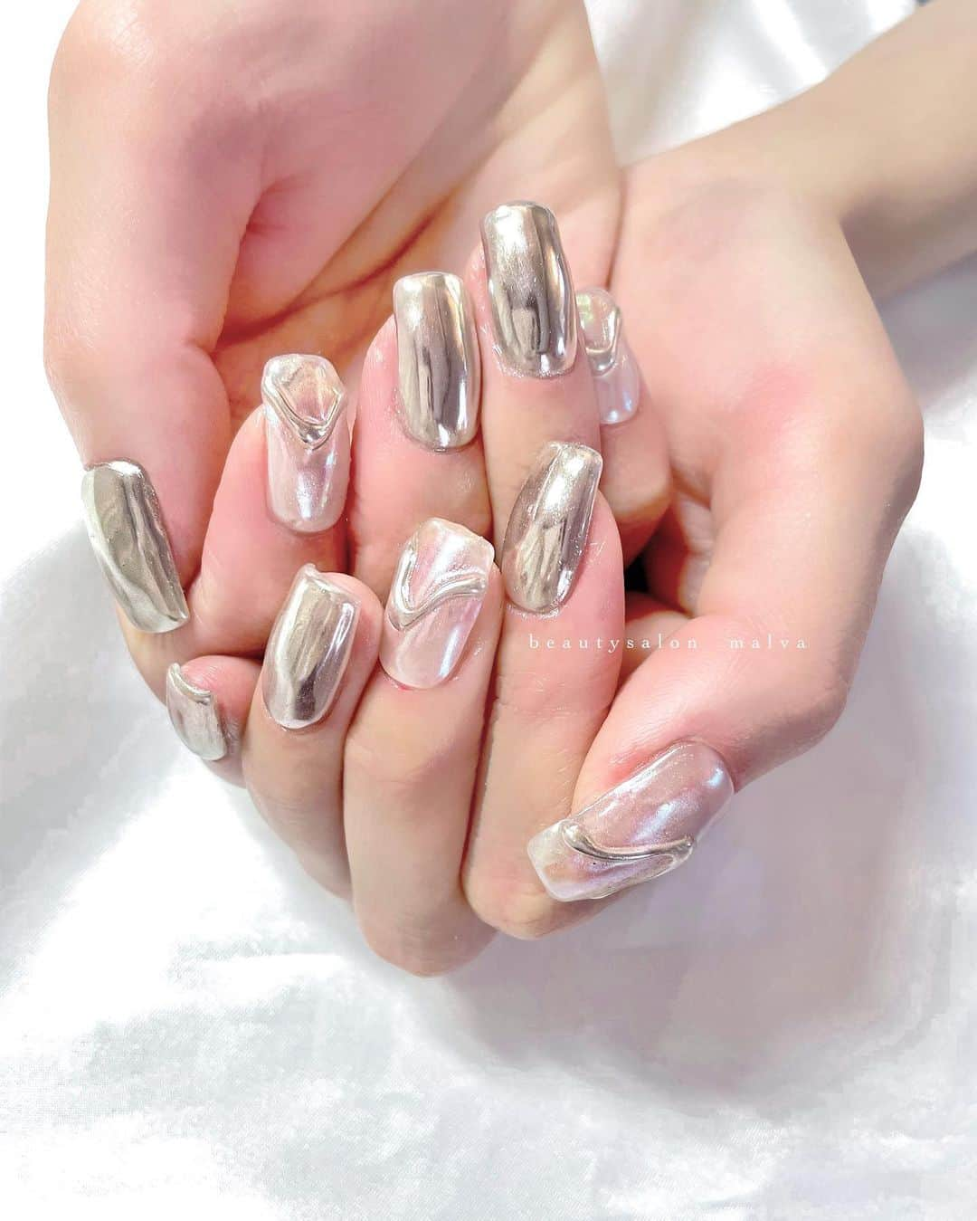 nailsalon malva（ネイルサロンマルヴァ）のインスタグラム