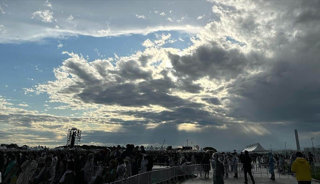 佐野玲於さんのインスタグラム写真 - (佐野玲於Instagram)「METROCK OSAKA!!!  初めてのメトロック!! 雨の中ありがとうございました🙇🏻‍♂️🙏🏻  #METROCK」5月14日 21時12分 - reo_sano_official_acc