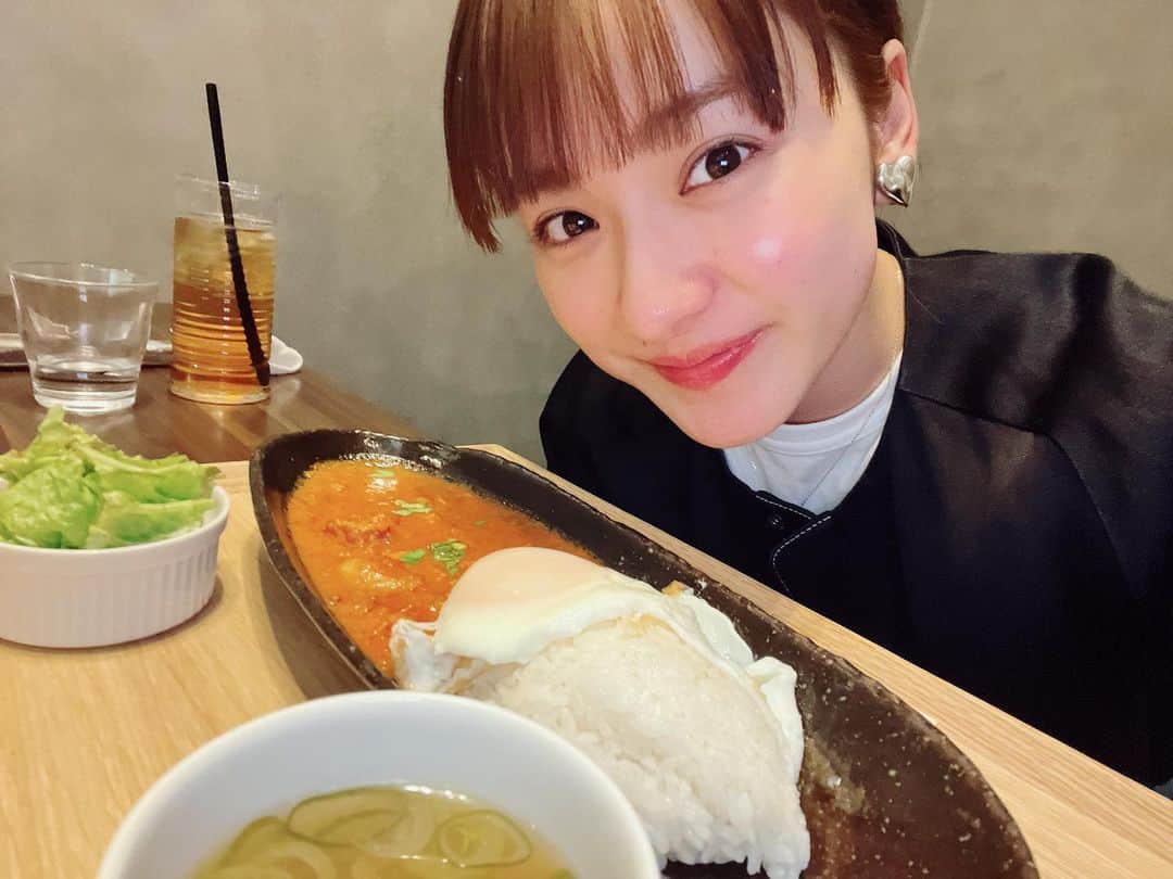 平祐奈のインスタグラム：「🤎🤎🤎 ﾌｧｽﾃｨﾝｸﾞ頑張ったのでご褒美ランチっ♡  はぁ〜食って大事、おいしい。 久々のご飯を噛み締めました。 こんだけ食べるの好きなのになんでﾌｧｽﾃｨﾝｸﾞしてんだって毎回思うけどその分食べ物への感謝の気持ちも倍増するんだよね〜。腸もスッキリするしね〜。  サプライズラテアートにびっくり！嬉しかった♡♡ @argos.cafe_wabal」