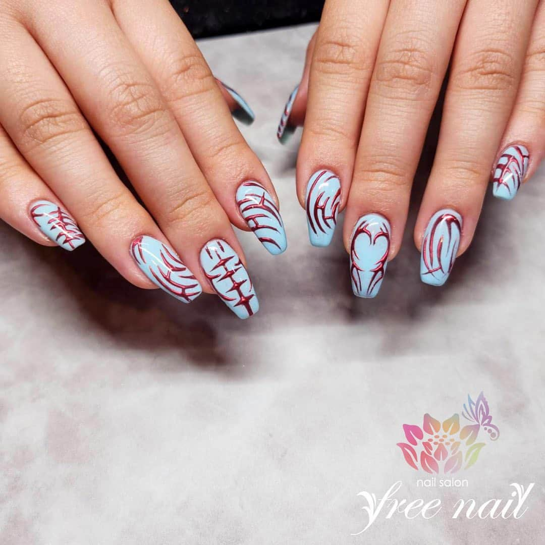 free nail フリーネイルさんのインスタグラム写真 - (free nail フリーネイルInstagram)「. お客様ネイル💅🏻🪷 . メタルライナーネイル🐯❤️‍🔥 . 大人の個性派ネイル❤️‍🔥❤️‍🔥❤️‍🔥 . ご来店ありがとうございました🙇🏻‍♀️🙇🏻‍♀️🙇🏻‍♀️💗 . #ネイルアート #ジェルネイル #ネイルサロン #大阪ネイルサロン #ネイルデザイン #ネイルチェンジ #メタリックネイル #メタリックジェル #手書きアート #手書きアートネイル #ブルーネイル #水色ネイル #デザインネイル #トレンドネイル #個性派ネイル #大人ネイル #夏ネイル #summernails #nailsart #nailsdid #美甲 #日式美甲 #日式美甲胶 #日本美甲师 #日本美甲老师 #美甲上课 #日本胶 #フリーネイル #freenail」5月14日 21時43分 - freenail_jpn