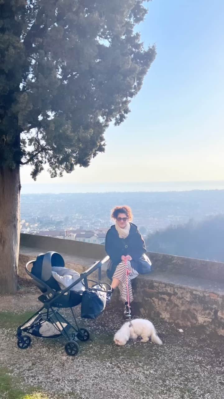 フランチェスカ・ピッチニーニのインスタグラム：「Festa della mamma ❤️ti amo  sei la mia roccia @almarella54」
