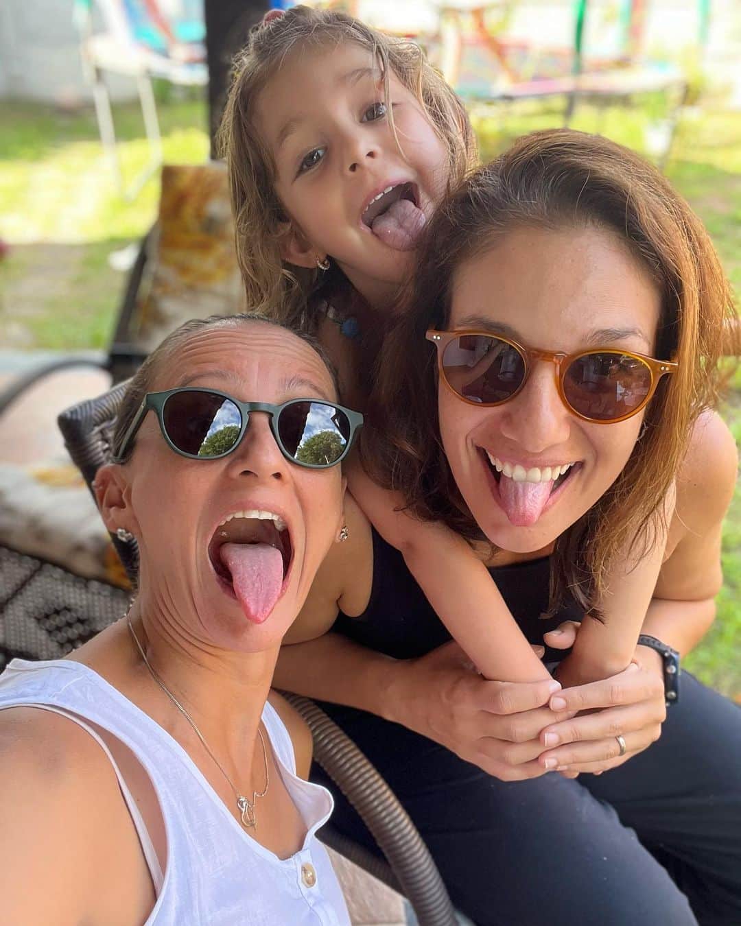 ファビアナ・オリベイラのインスタグラム：「Feliz dia! Te amo, Ju! 💖🏳️‍🌈」