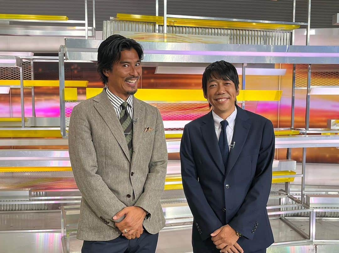 中村憲剛さんのインスタグラム写真 - (中村憲剛Instagram)「: NHK総合 #サンデースポーツ  「#Jリーグ30周年 記念座談会」 いかがでしたでしょうか？？  佑二さんが懸念していたところはしっかり使われていましたね🤣  5人で2時間を超える大白熱の座談会。  熱く語ってくださった御三方、しっかり編集していただいたスタッフの皆さんありがとうございました😊  #サンデースポーツ #Jリーグ #Jリーグ30周年 #中澤佑二 さん #伊庭野大輔 さん #城所あゆね さん #小泉文明  社長 #座談会 #ラストまでお見逃しなく」5月14日 23時24分 - kengo19801031