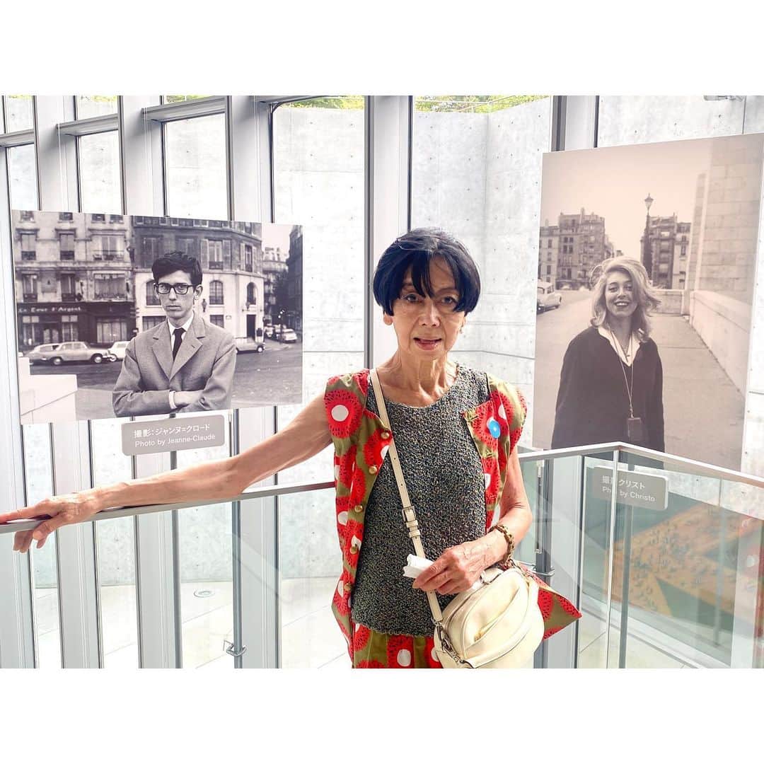 ハリー杉山のインスタグラム：「Happy Mother's Day❤️  ママ、いつもありがとう  Where would I ever be without you☺️  As Henry always said  " The most incredible woman I have ever met"  一日一日楽しもうね^_^」