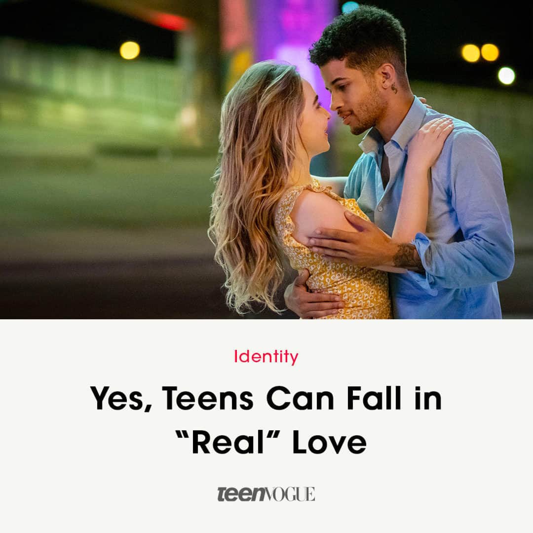 のインスタグラム：「Love is love! At the #linkinbio, we dive into teen love and break down why the love you're feeling is 100% real. ❤️  (📷: Everett Collection)」