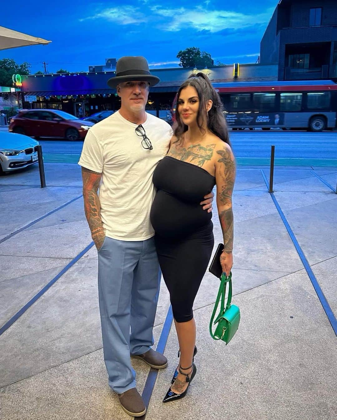 ウエストコーストチョッパーズのインスタグラム：「Happy Mothers Day to this Red Hot mama!   And future mom to our son “Bishop Morrison James” (40 days to go!)  I love you @officialbonnierotten 💜」