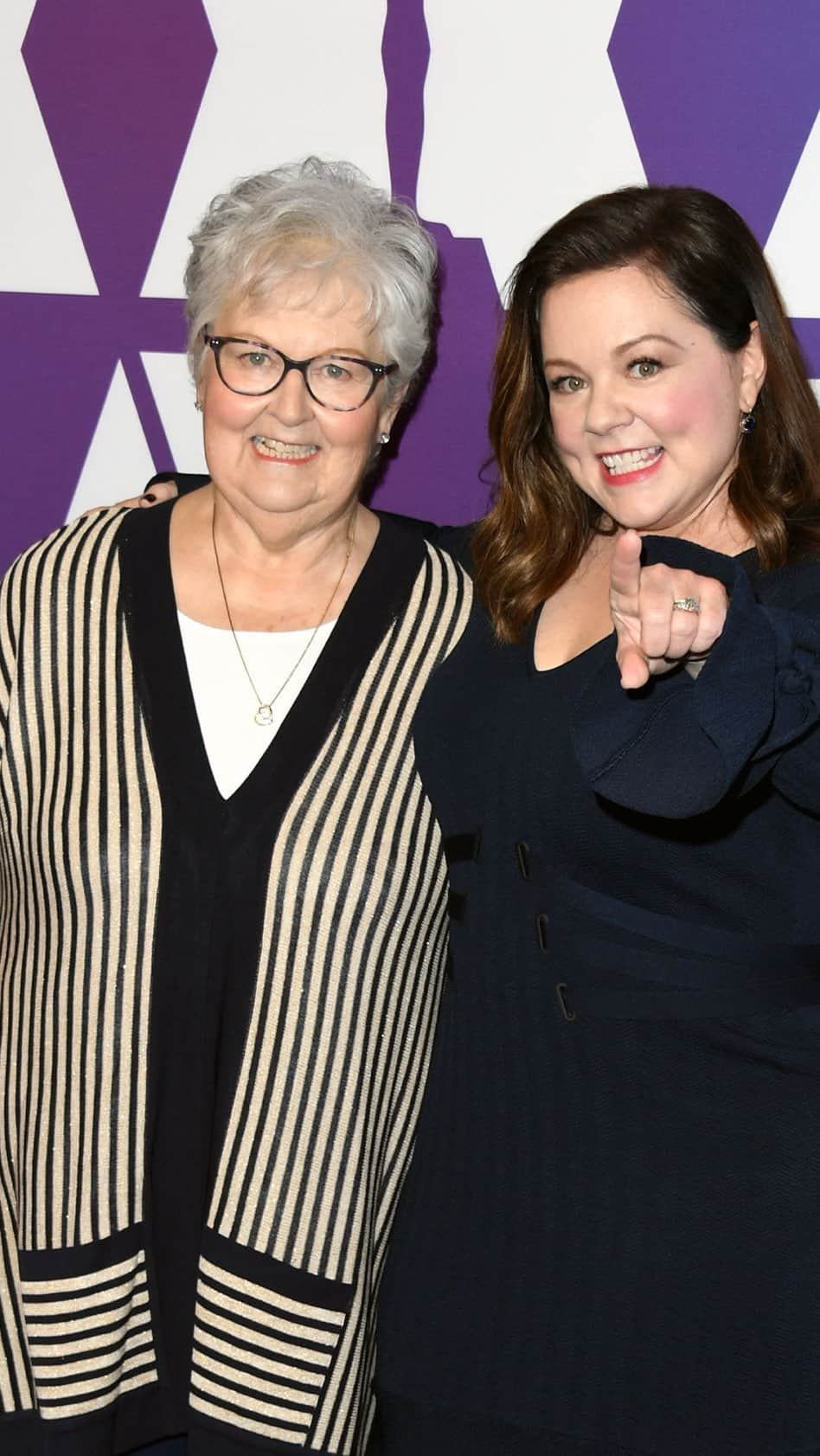 メリッサ・マッカーシーのインスタグラム：「What does @melissamccarthy’s mom say was the turning point in her life? Spoiler alert: it wasn’t the  birth of her daughter ...  #MelissaMcCarthy #MothersDay #TheLittleMermaid #AARP #CelebrityInterviews #GenX」