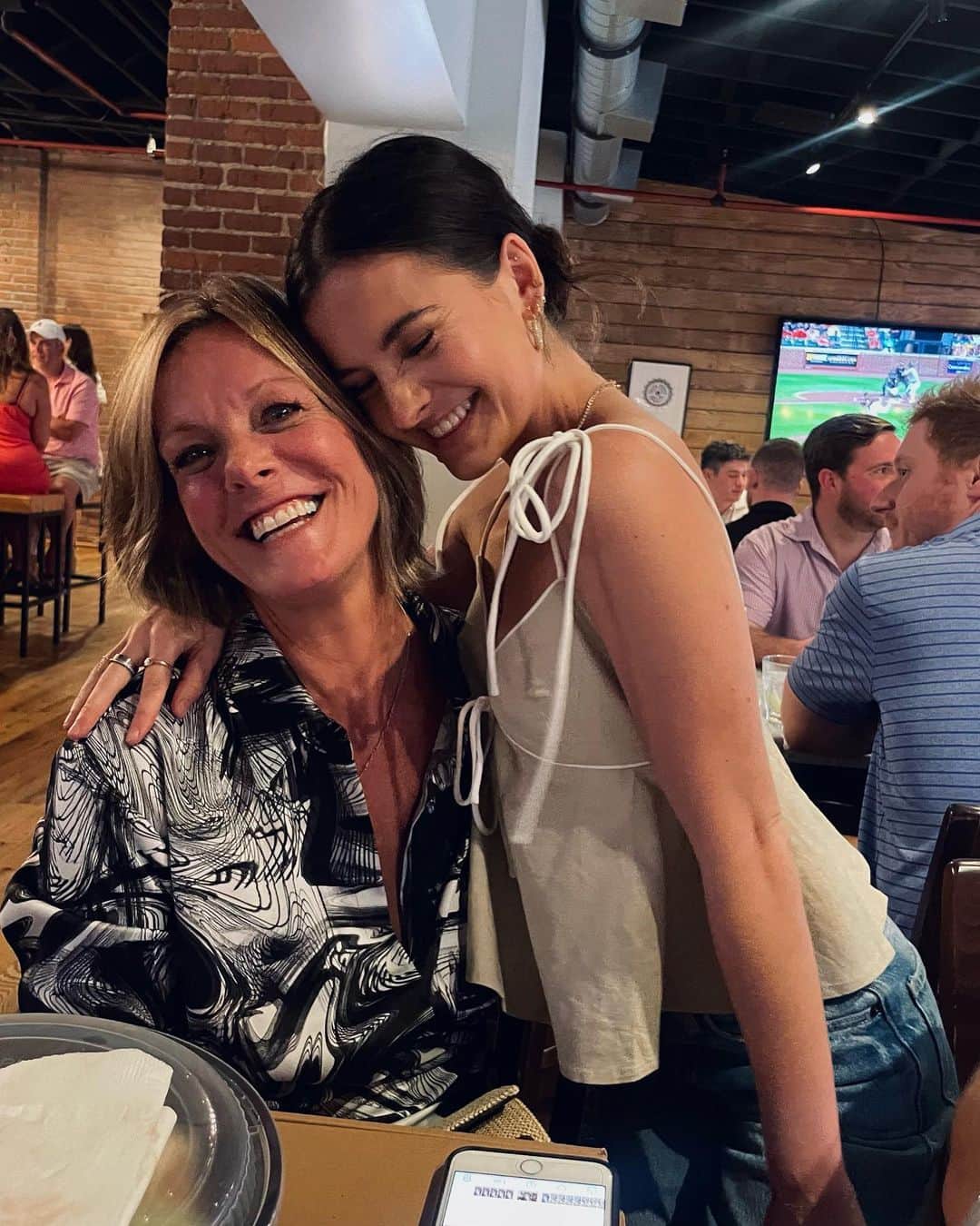 Brooke Marie Hylandのインスタグラム：「my super hero of a mom has done FAR more than just bring me into this world, she got me to this moment. thanks for having my back & all the answers… oh, & for being able to magically bring back whatever I’m missing just by stepping in the room & looking for 1 sec.  i love you🌷💖」