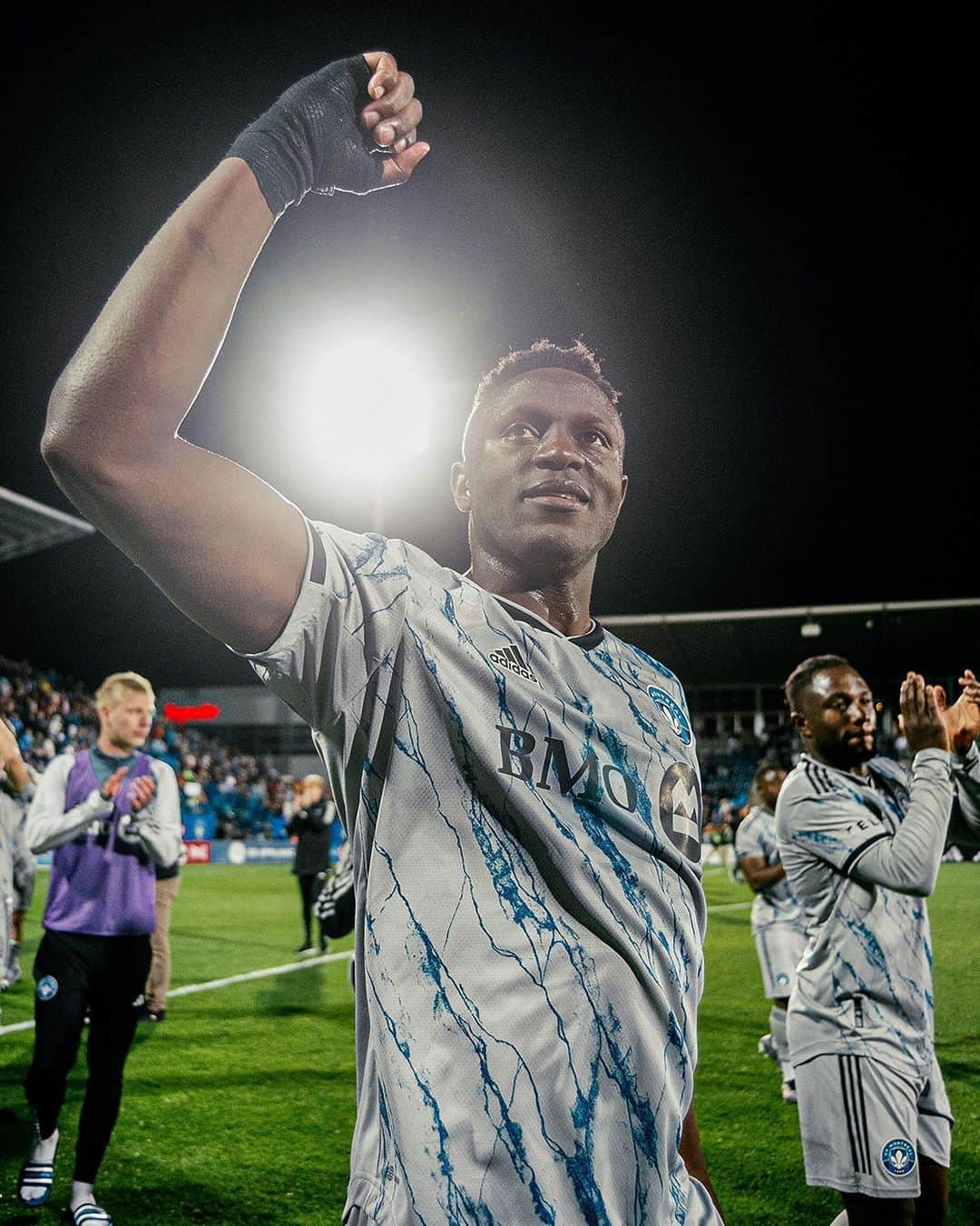 Major League Soccerのインスタグラム：「Tuesday: Beat Toronto. Saturday: Beat Toronto. A very good week for @cfmontreal. 😏  📷: @shuttersworth」