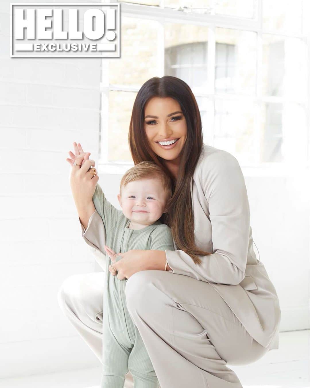 Jessica Wrightのインスタグラム：「Excited to share a preview of my exclusive photoshoot with @hellomag for Presley’s 1st birthday this week 🥳🎉 Click the link in bio to see more. We had such a fun day as always with an amazing team & feel so grateful to be able to celebrate my baby’s milestone with such beautiful pictures. Out tomorrow ❤️」