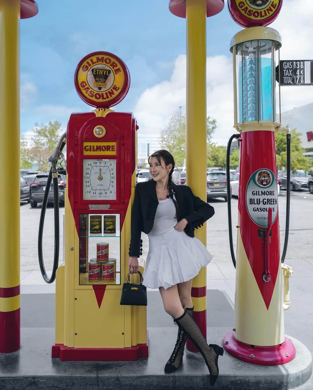 ジェイミー・チュアのインスタグラム：「⛽️ attendent at your service.」