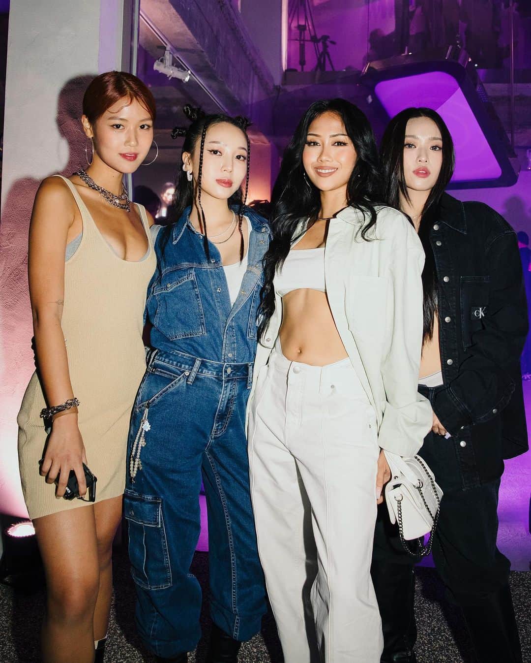 가로수길 , Seoulのインスタグラム：「Jennie for Calvin Klein 👖👖  즐거웠던 캘빈클라인 파티 현장」