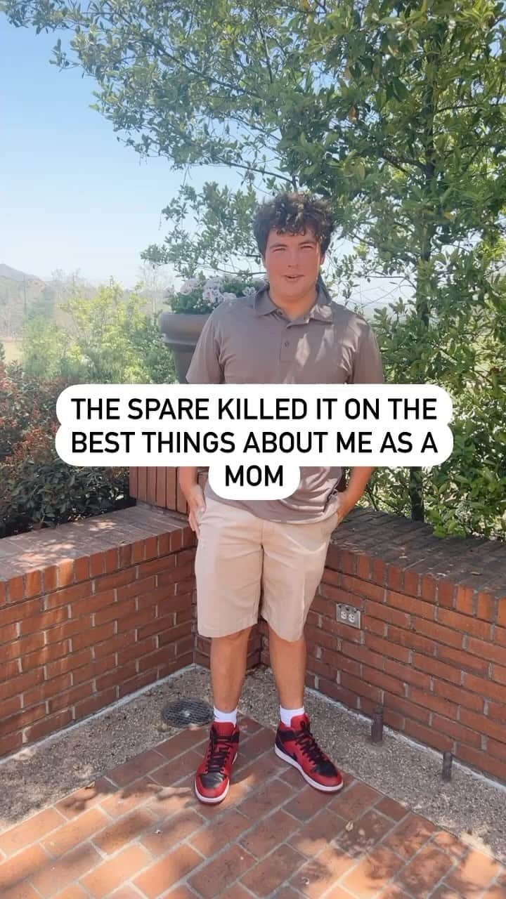 ヘザー・マクドナルドのインスタグラム：「Wow this blew me away. I am so lucky!!! Love my boys! He attends @crespicarmelite #boymom #mothersday #juicysoop it’s ok that he didn’t get the 5th thing.」
