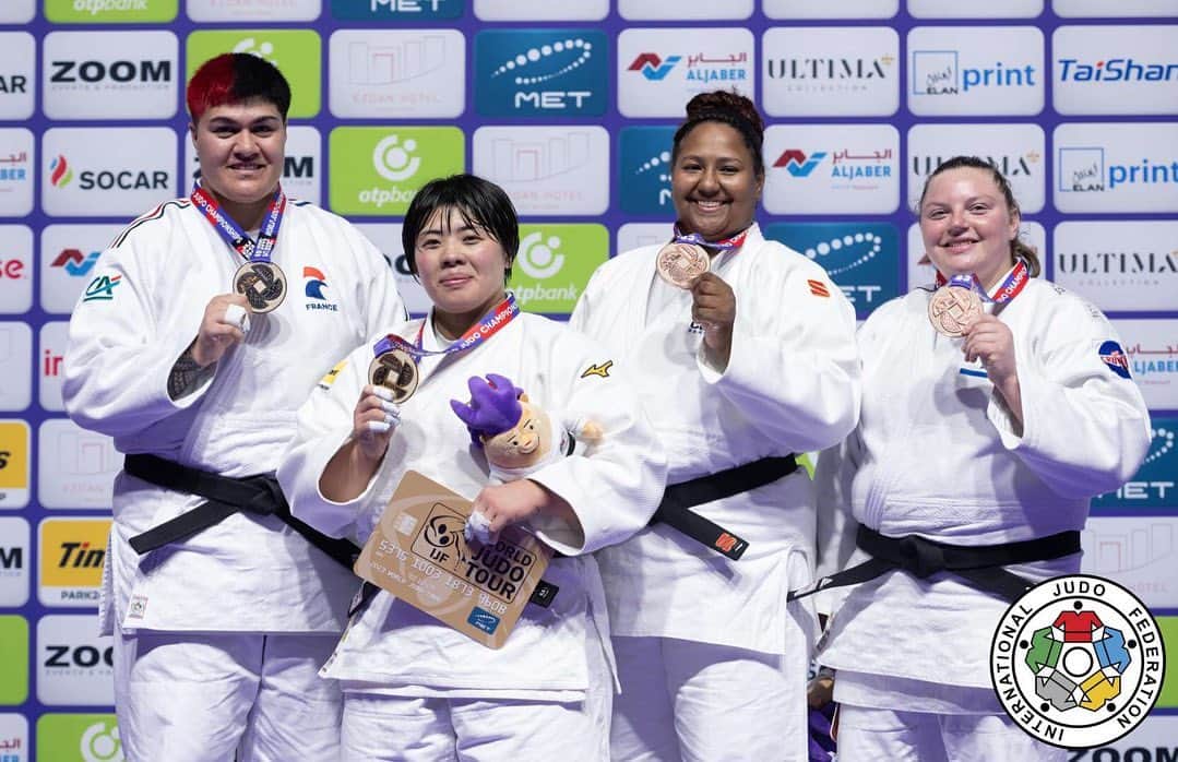 素根輝さんのインスタグラム写真 - (素根輝Instagram)「. . World Judo Championship-DOHA 2023🥇  世界選手権 沢山の応援、サポート本当にありがとうございました！  強くなれるよう、 少しずつ頑張ります。 引き続き、応援の程 宜しくお願い致します！ #感謝」5月15日 7時02分 - akira.sone