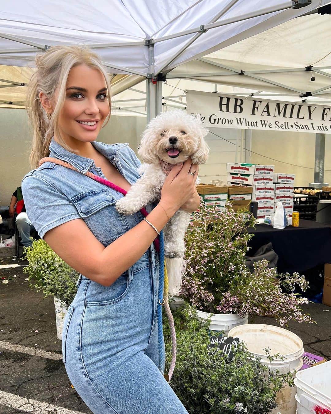 エミリー・シアーズさんのインスタグラム写真 (エミリー・シアーズInstagram)「Happy Mothers Day from me