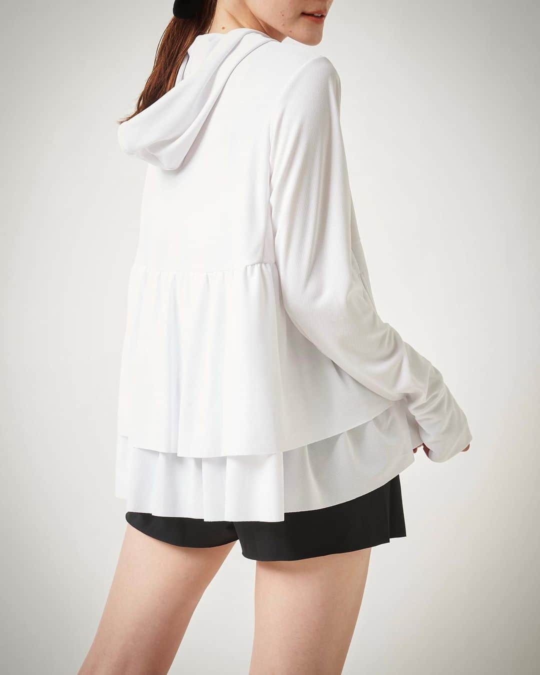 yoriのインスタグラム：「In stock today at 12:00  #yori_japan  #yori_mizugiwa」