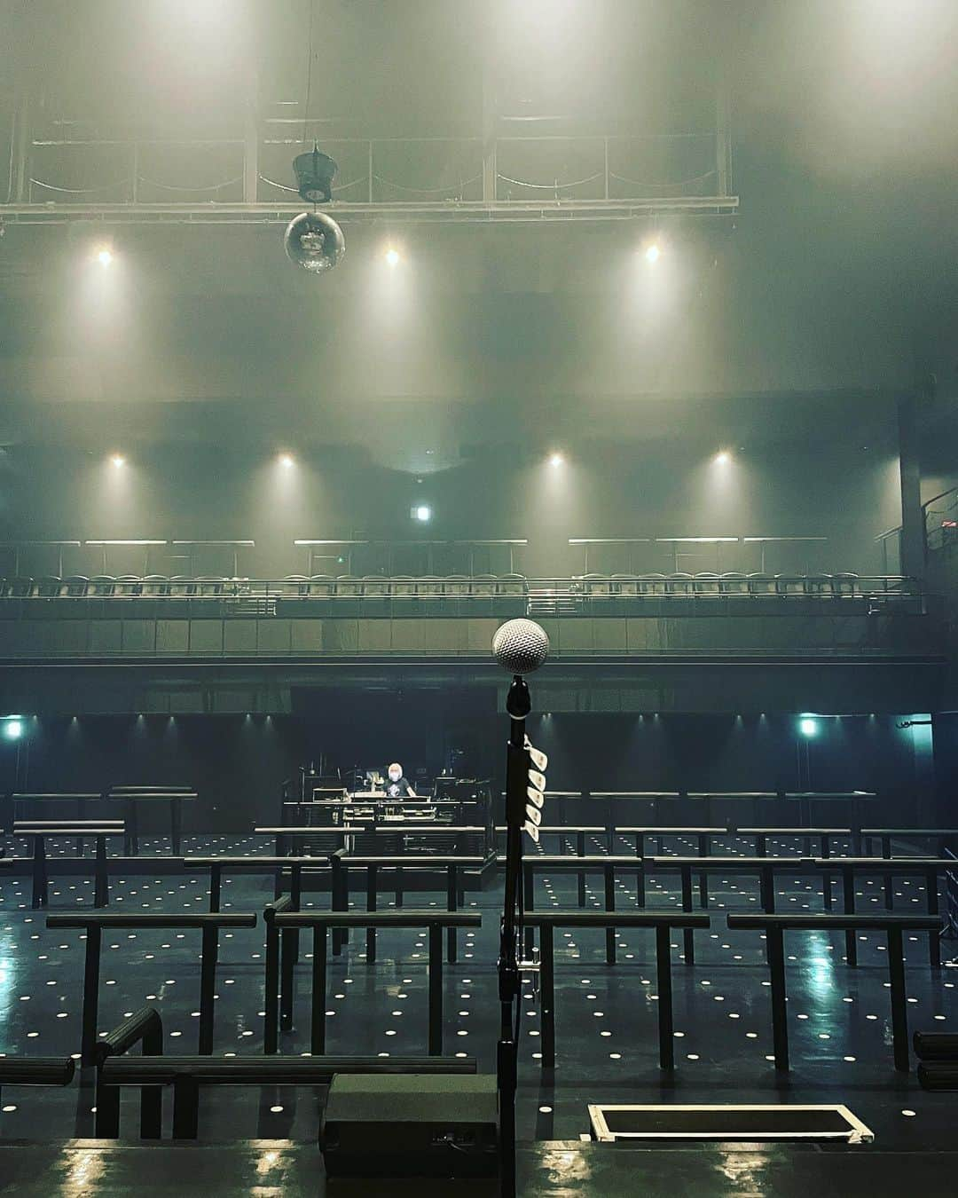 345さんのインスタグラム写真 - (345Instagram)「Zepp Fukuoka、観てくださったみなさん、ありがとうございました！ 激アツな夜でしたね…🔥楽しい時間を音楽で共有できて、嬉しかったです☺️また会いましょう〜 次は横浜ー！YOKOHAMA！ 残り4本！ お待ちしております！！  #凛として時雨 #auroraisminetour2023」5月15日 9時46分 - 345.uu