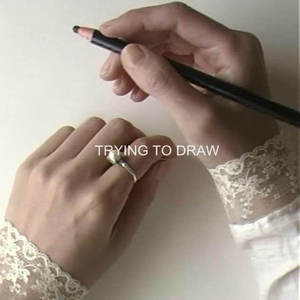 小林エリカのインスタグラム：「68年の後に彼女のポートレートを描こうとする	 Trying to Draw Her Portrait After 68 Years	37min31sec	 video 	2010  親愛なるキティーたちへ 「親愛なるキティーたちへ」（リトルモア刊 @little_more_books ） Your Dear Kitty,  本棚の裏側展 & Hisae Maeda at “35.64474 139.70057"（Tokyo) 2010  Your Dear Kitty, The Book of Memories & The Future at Lloyd Hotel & Cultural Embassy, Amsterdam ‘t Japans Cultureel Centrum, Amsterdam 2015  #yourdearkitty #erikakobayashi」