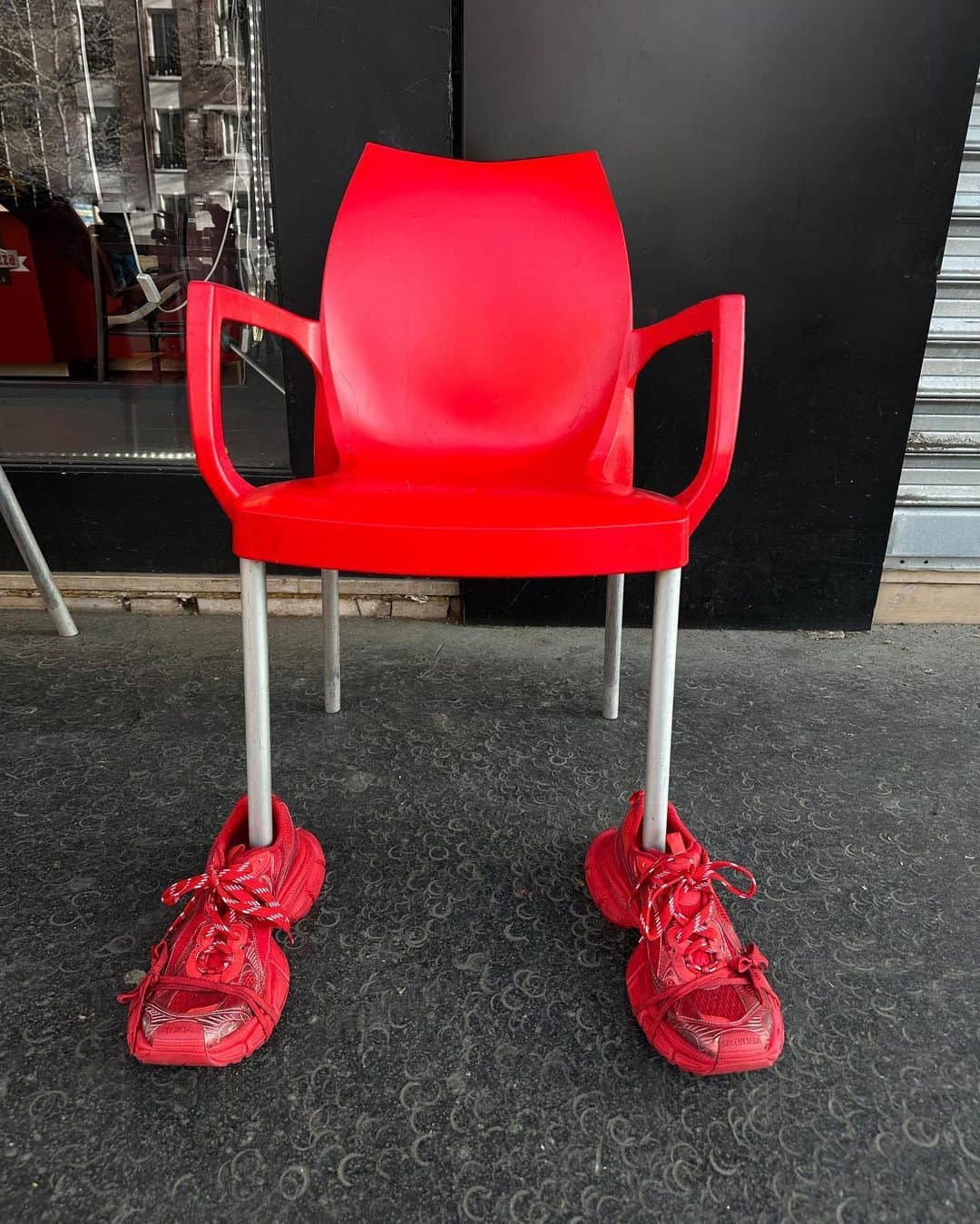 のインスタグラム：「3XL Sneaker  Available in stores and on balenciaga.com」