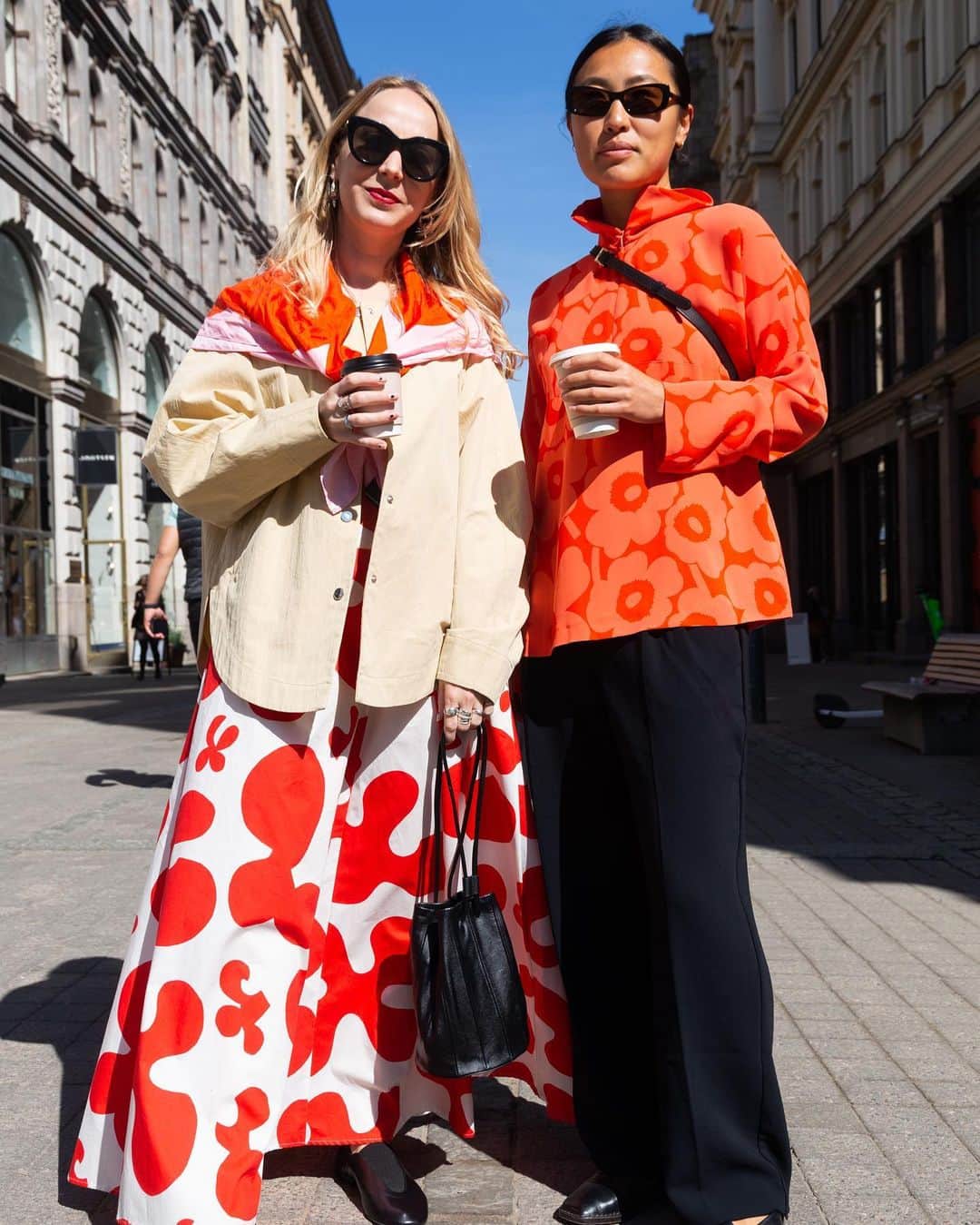 マリメッコさんのインスタグラム写真 - (マリメッコInstagram)「Slide through the Finnish street style from Marimekko Day in Helsinki. These tastemakers know how to serve a look 💥Watch our latest Stories for more outfit inspo.   #MarimekkoDay #marimekko #helsinki #streetstyle ​」5月15日 21時08分 - marimekko