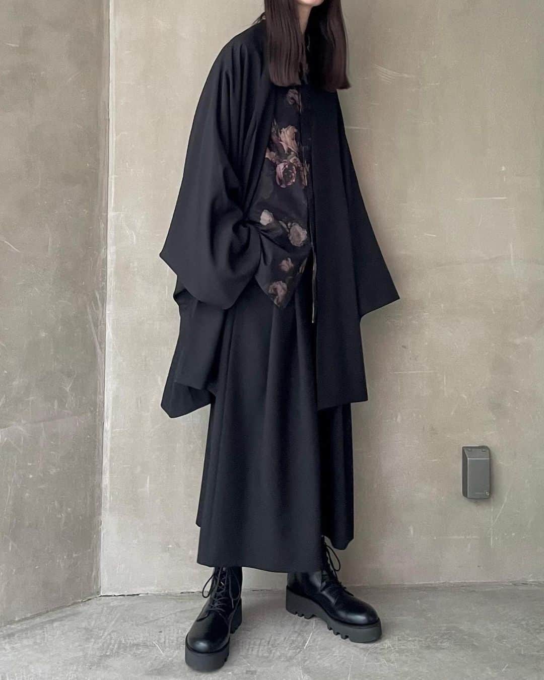 のインスタグラム：「NEW ARRIVALS  ⁡ ⁡ ⁡ ⁡ ⁡ ⁡ ⁡ ⁡ ⁡ ⁡ ⁡ ⁡ ⁡ ⁡ ⁡ ⁡ ⁡ ⁡ ⁡ ⁡ ⁡ ⁡⁡#ladmusician #streetstyle #streetfashion #blackoutfit  #blackfashion  #darkfashion  #tshirt  #joydivision  #iankevincurtis  #musician  #flowerprint  #ジョイディヴィジョン  #tシャツ  #花柄」