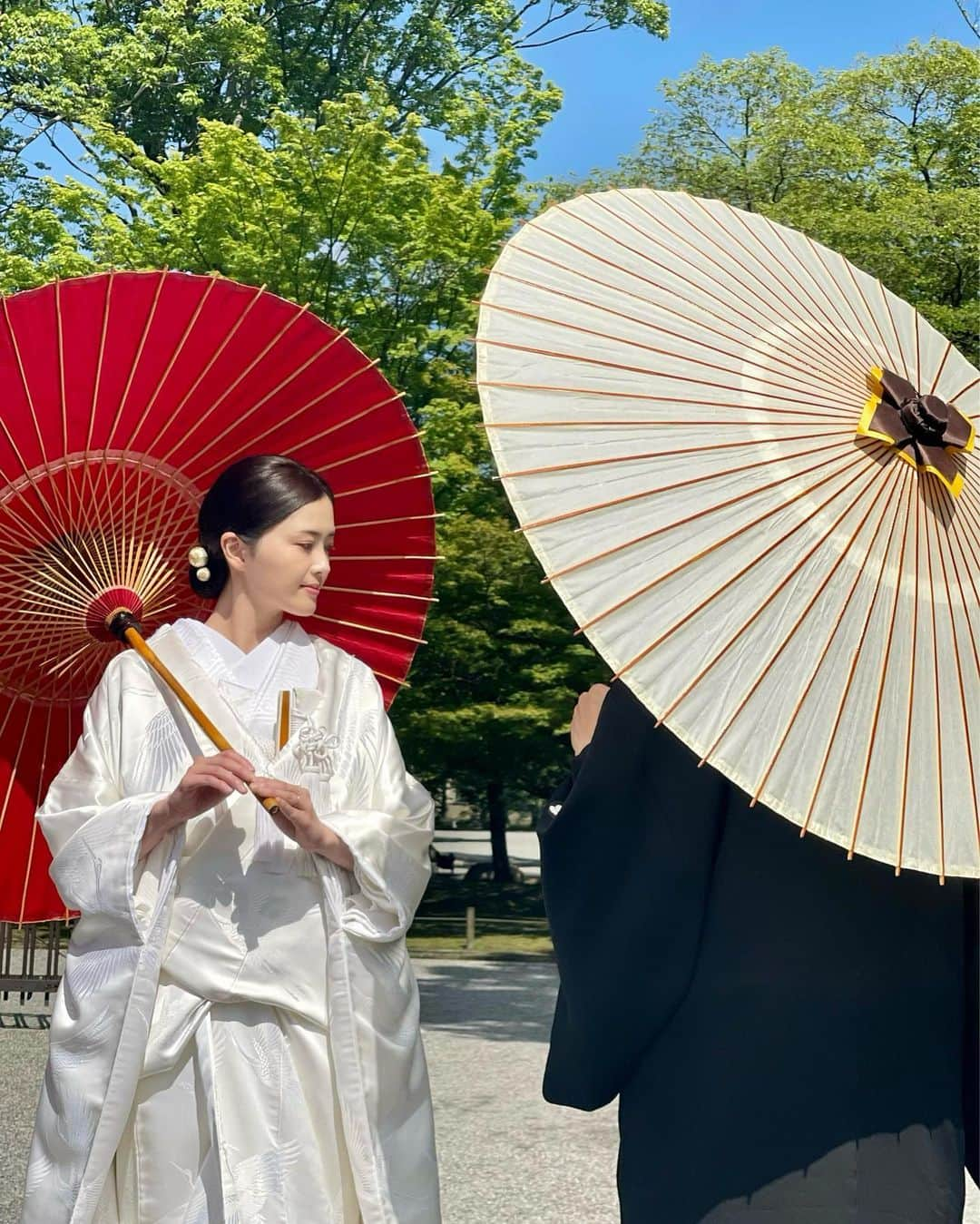 水嶋菜月のインスタグラム：「⁡ ⁡ ⁡ いつも応援してくださっている皆様へご報告です💍 ⁡ ⁡ 先日30歳の誕生日を迎え、学生の頃からお付き合いしている彼と入籍しました。 ⁡ 彼はわたしにとってどんなときも一番の味方で居てくれる、心強い存在です。これからは家族としてあたたかい家庭を築いていけるよう努力します。 ⁡ お仕事は変わらず続けていきますので、今後ともどうぞよろしくお願いいたします。 ⁡ ⁡ 2023.05.06 natsuki」