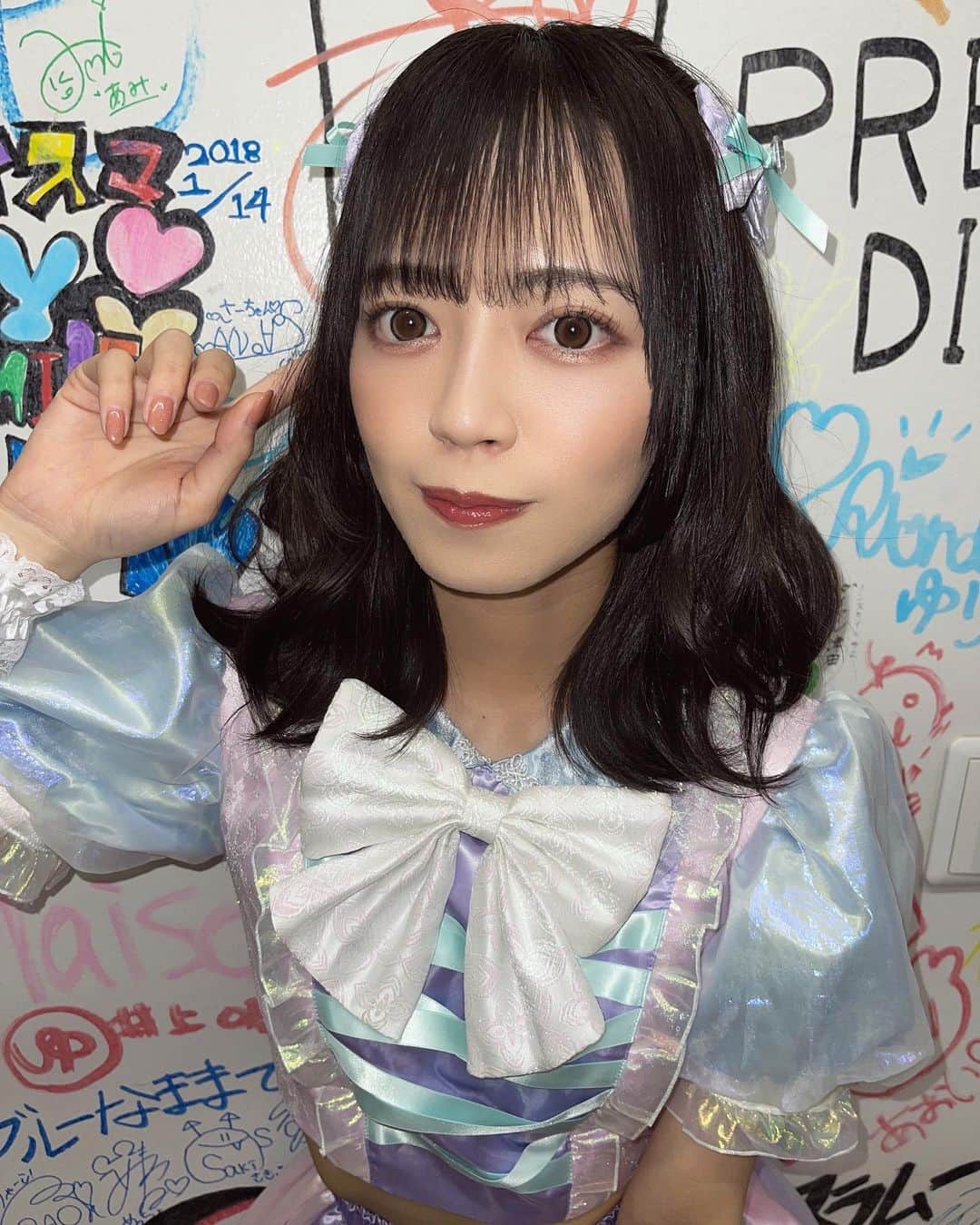のインスタグラム：「.  あなたが言う可愛い女の子になりたいっ  の!!❤︎  . . #アイドル #アイドル衣装 #followme #likeme #japanesegirl   いつもいいねありがとう😈」