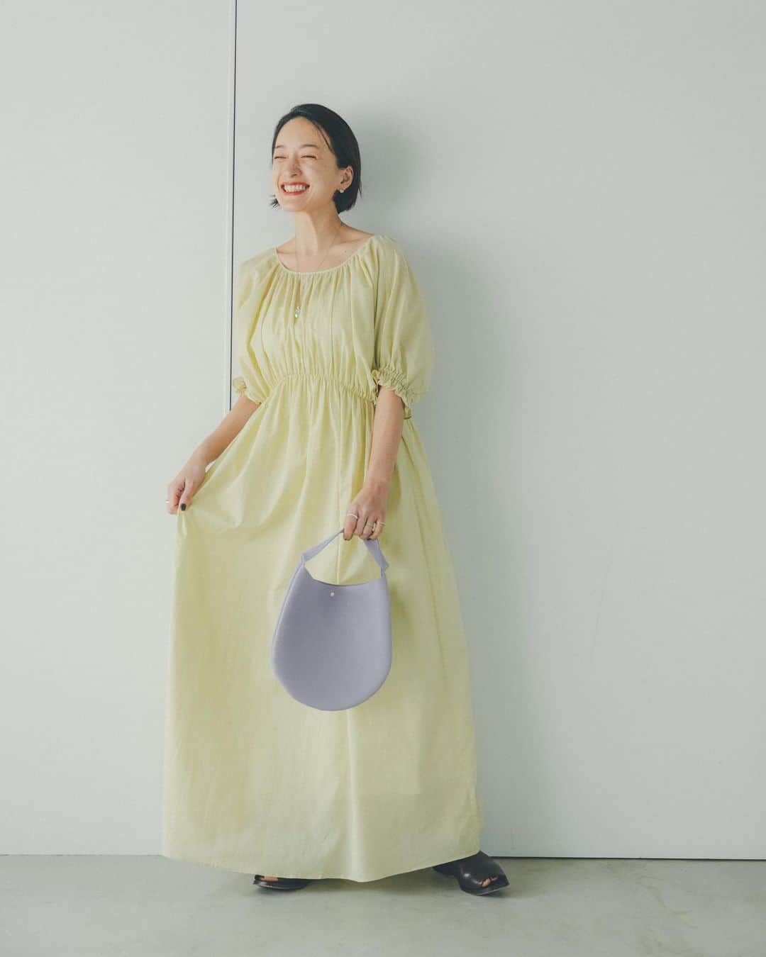 オブレクトのインスタグラム：「ALL ITEM 10%OFF キャンペーンは本日5/15 23:59まで！ 気になる方はお早めに💛  いつも oblekt 【Re:Circulet（リサーキュレット）】をご利用いただきありがとうございます。   日頃の感謝の気持ちを込めまして 期間限定【 ALL ITEM 10%OFF 】キャンペーンを実施中です！   -  5/15 (MON) 23:59   Re:Circulet 内の全ブランド・アイテムが対象です。 人気のコラボアイテムを始め、今すぐ着られるアイテムが盛り沢山です。  ※カートにお入れいただきますと自動的に10％OFFとなります。 ※新規会員登録 ¥2,000円 OFFクーポンと併用してご利用いただけます。  大人気の高山都さんとのコラボのオーガニックコットンシアーワンピースも対象です🌿  オーガニックコットンシアーワンピース 程よい透け感、洗いざらした様な軽やかでナチュラルな風合いのオーガニックコットン100%のローン素材を使用🌿 ボリュームタップリのギャザーも、軽やかな素材でエアリーな印象に仕上がっています。  インナー素材にもオーガニックコットンを使用して、柔らかく、着心地の良いワンピースです。  インナーにはパットがついているので、深く開いた背中もインナーを気にせずに着着用いただけます。 ウエスト切り替えもゴムギャザーで伸びがあるため、リラックス感のあるアイテム♡  期間限定のキャンペーンとなりますので、 この機会をお見逃しなく！  詳しくはRe:Circulet（リサーキュレット）オンラインストアをご覧ください。  #oblekt #オブレクト #高山都 さん #recirculet #リサーキュレット」