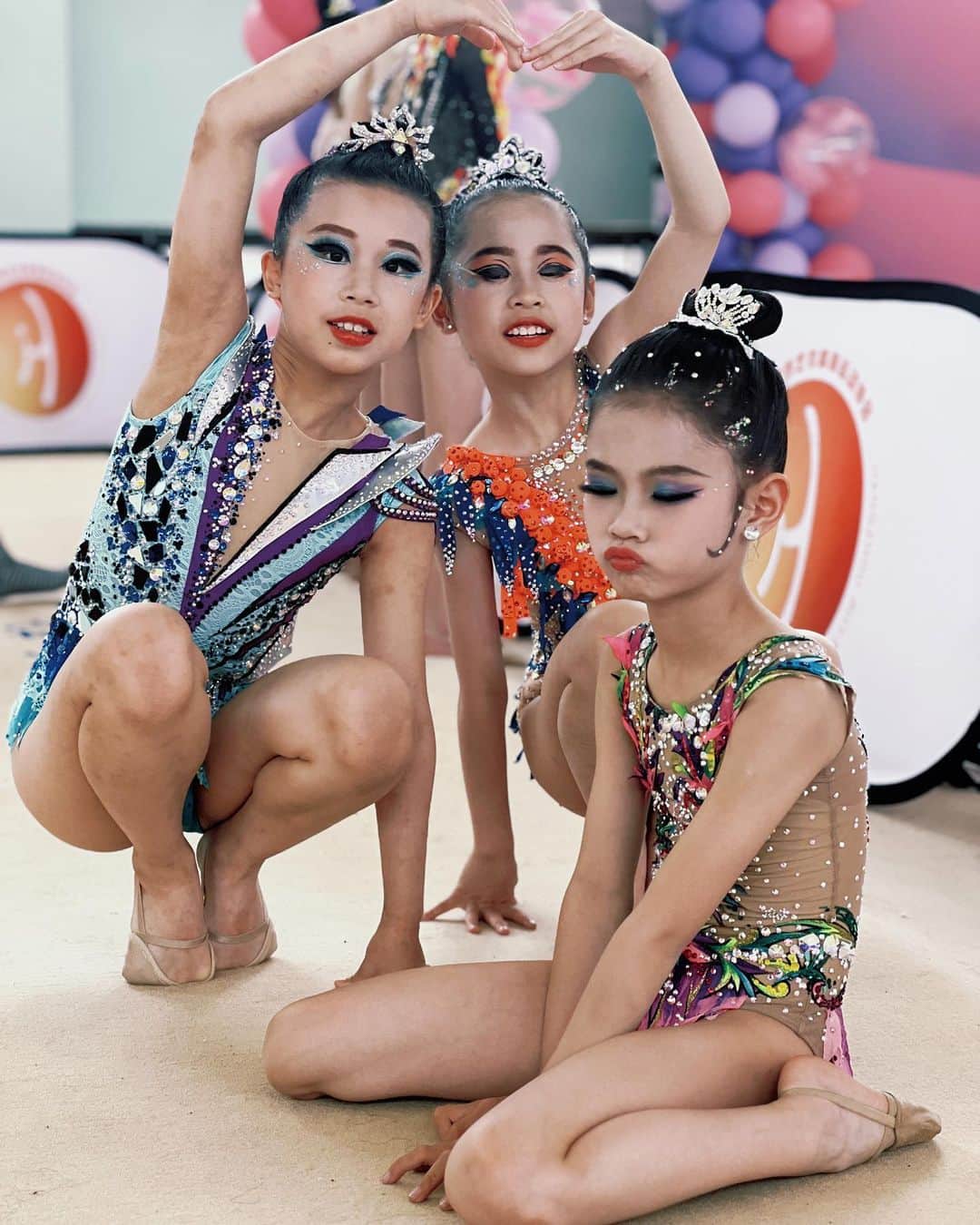 バオ・ユーチンさんのインスタグラム写真 - (バオ・ユーチンInstagram)「🟤🟤🟤🟤💋💋💋💋🥰🥰🥰🥰小女孩的第一次比赛#художественнаягимнастика #rhythmicgymnastics #艺术体操」5月15日 17時12分 - bao_yuqing