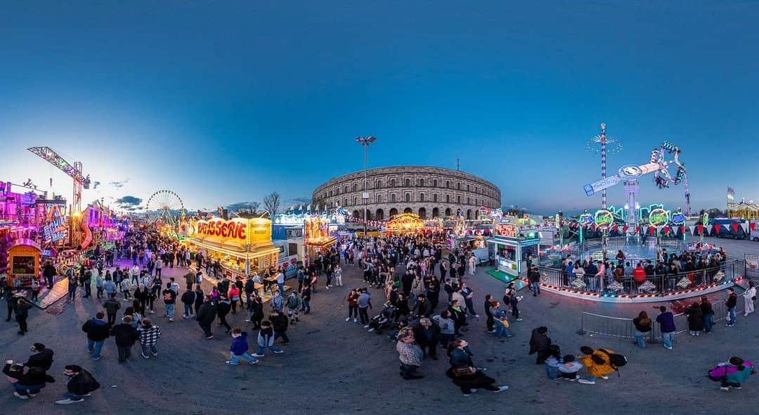 Official RICOH THETAのインスタグラム：「A small overview of the Nuremberg Spring Festival. The picture was taken at a height of 4m with the 360° camera.  📸: @metsch.art  ***************** Please add #theta360 to your photos shot with THETA and post them😊 . . . . . #ricohusa #ricoh #ricohimaging #ricohtheta #lifein360 #360camera #360view #camera #cameratips #cameralover #photographylovers #photographer #photooftheday #photographytips #cameragear #photoediting #editingtips #art #360photography」