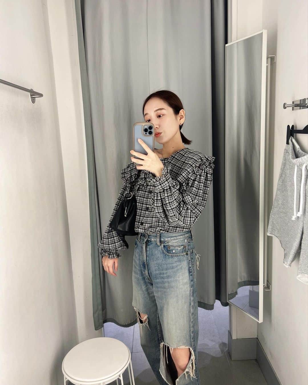 tappy1119のインスタグラム：「昨日の服。  最近なんか服ラブリィ そしてこの後どっかで傘無くす☂️」