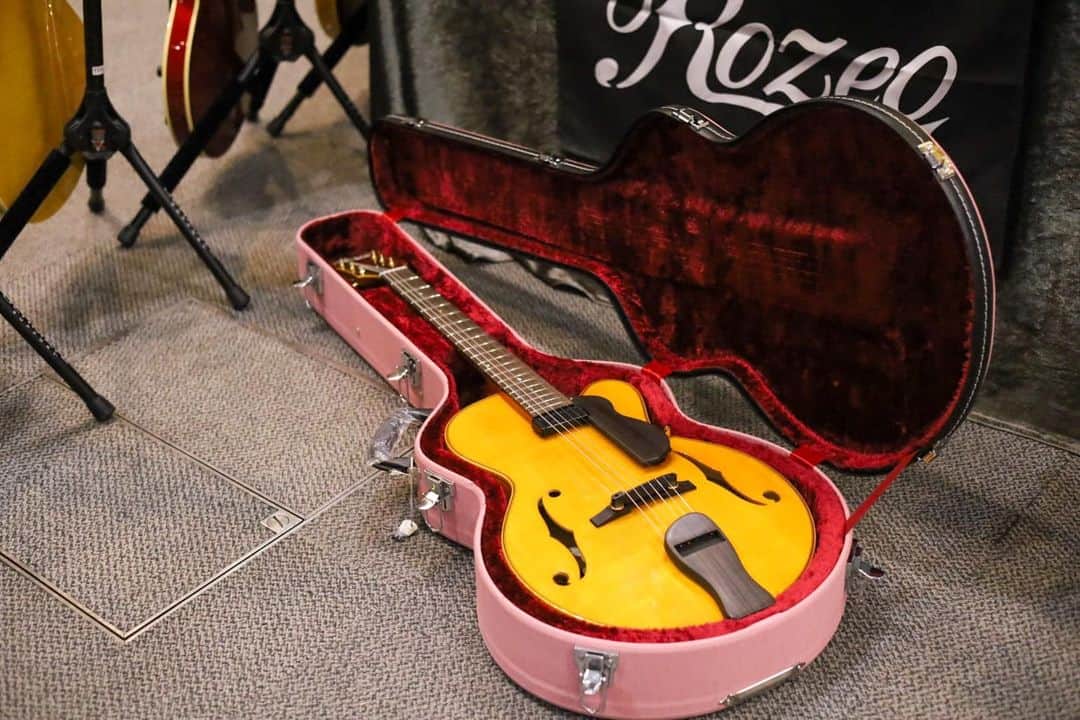 井草聖二さんのインスタグラム写真 - (井草聖二Instagram)「ROZEO Guitars - Seiji Igusa limited edition  #rozeoguitar」5月15日 19時42分 - seiji_igusa
