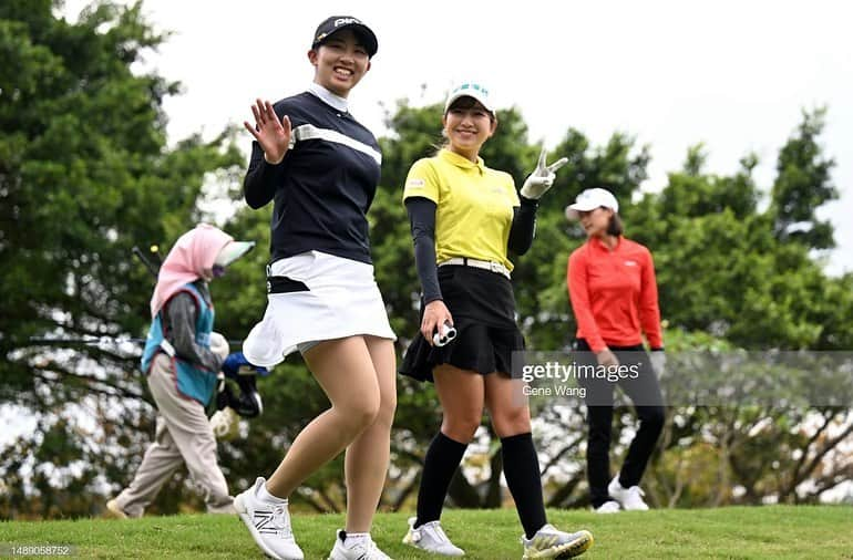 竹山佳林さんのインスタグラム写真 - (竹山佳林Instagram)「CTBCレディスオープン⛳️  初台湾🇹🇼久しぶりの海外✈️ 最初は緊張と不安でいっぱいだったけど、とても楽しかったです✨  ゴルフの方はちょっぴり不運もあったりして残念な結果(いや、実力不足だな)だったから、今週リベンジ頑張ります😡  せっかく来たからということで、たくさん観光したり美味しいご飯を食べたりと、台湾をとても満喫しました🕺  切り替えて今週からも頑張ります🙋‍♀️ 次は「ツインフィールズレディーストーナメント」🏌🏻‍♀️  #golf #jlpga #ステップアップツアー #特別競技 #日台交流 #台湾 #tlpga  #ctbcレディスオープン  #newbalance #newbalancegolf  #長谷工コーポレーション  #pinggolf  #株式会社商美コーポレーション  #株式会社リンクス #リンクスゴルフ  #株式会社achieve #teamachieve #topworksbody  #kasco #ゴルフレーヴ #palmax #バシレウス #ustmamiya #titleist #glaux #eonsports #phiten #abiles」5月15日 19時44分 - karin.takeyama