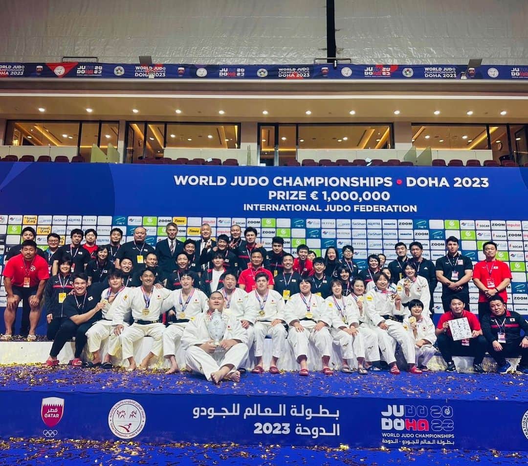 海老沼匡さんのインスタグラム写真 - (海老沼匡Instagram)「World Judo Championships Doha 2023🥋  最前線でたくさんのことを学べて、勉強になりました。ありがとうございました。  Thank you so much for supporting us. I had a great experience and I’ve learnt a lot. But still I need to step up. The world becoming very strong. We don’t stop forward. We will become strong🥋🇯🇵  #Judo #Doha #Qatar🇶🇦 #Japan🇯🇵 #kazuyukiogawa📸 7-14th May 応援ありがとうございました🙇‍♂️✨  戦いは続く。」5月15日 19時49分 - masashi_ebinuma