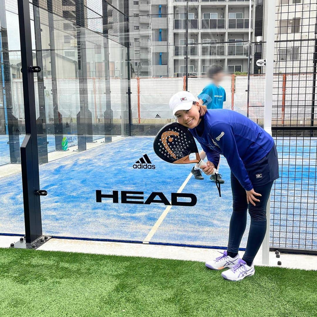 尾崎里紗さんのインスタグラム写真 - (尾崎里紗Instagram)「昨日はパデルのイベントに参加してきました🎾 壁から跳ね返って打つやつ、ちょっと上手くできました✌🏻 ⁡ #padel  ⁡ ⁡」5月15日 20時04分 - risaozaki410