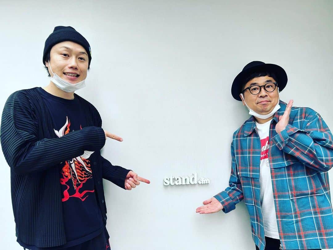 黒瀬純のインスタグラム：「KBCラジオ シンフクオカのお収録！ ゲストはリリーちゃん やさしい子なんだぁ #kbcラジオ #シンフクオカ #スタンドfmでも聴けます」