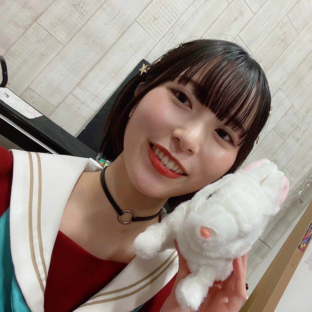 のインスタグラム：「インスタを始めて3年 これからもゆるく投稿していきます〜 よろしくお願いします！」