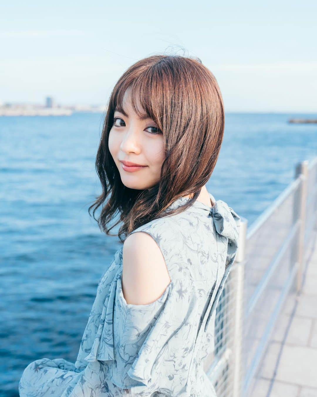 のインスタグラム：「⁡ ⁡ ⁡ ⁡ 神戸に住み出して1年が経ちました 気付けば梅田にまで出ている事が多いですが 地元から梅田に行くのと殆ど所要時間変わりませんし 三宮はごちゃごちゃしてて 美味しいお店が沢山ありますし素敵な場所です♡ ⁡ ⁡ ⁡ #被写体 #ポートレート #portrait #portraits #カメラ好きな人と繋がりたい #いいね #いいね返し #인물촬영　#スクリーンに恋して #その瞬間に物語を #good_portrait_world #ポートレートセレクション #jp_portrait部 #人物 #何気ない瞬間を残したい #pt_life #photogenic_jp #サロンモデル #サロモ #拍照 #肖像 #人物写真 #人物攝影 #写真喫茶エス #しんやとよーへい #nanige_moment #三宮 #lovegraph #神戸 #lovegraphアカデミー」