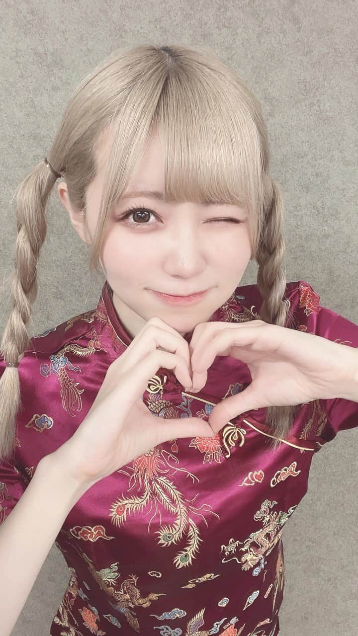 のインスタグラム：「ぽぽのことすきになっチャイナ🐼💞」